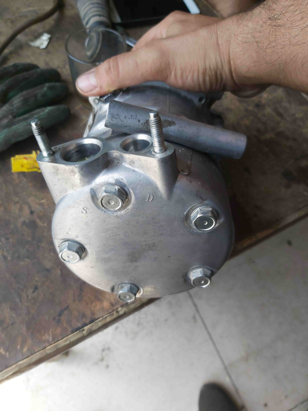 کمپرسور کولر پژو۲۰۶ ۳پیچ ساندن اصلی وارداتی